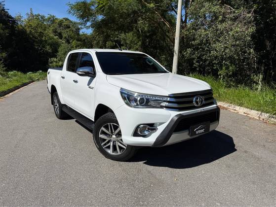 TOYOTA HILUX 2.8 SRX 4X4 CD 16V DIESEL 4P AUTOMÁTICO